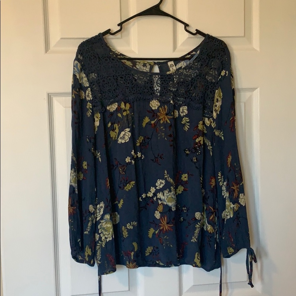 Dress top